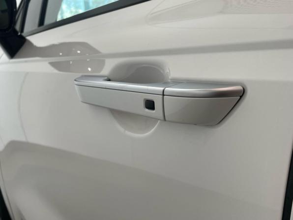 Kia Carnival IV с пробегом 2020 года, цена 3 749 000 рублей, 105000 км, минивэн, Автокод Объявления