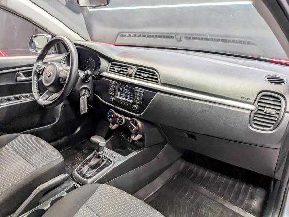 Kia Rio IV с пробегом 2020 года, цена 1 655 000 рублей, 51470 км, седан, Автокод Объявления