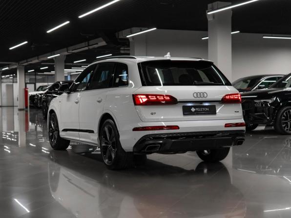 Audi Q7 II (4M) Рестайлинг 2 с пробегом 2026 года, цена 14 450 000 рублей, 26 км, внедорожник, Автокод Объявления