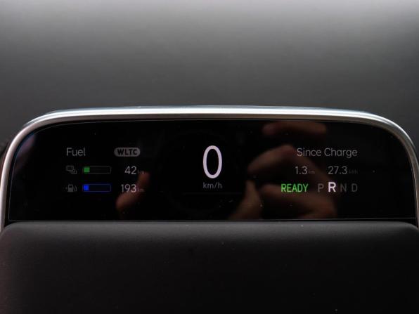 Li Auto (Lixiang) L6 I с пробегом 2024 года, цена 5 780 000 рублей, 52854 км, внедорожник, Автокод Объявления