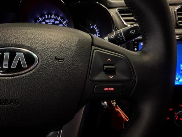 Kia Rio III с пробегом 2013 года, цена 879 000 рублей, 132000 км, седан, Автокод Объявления