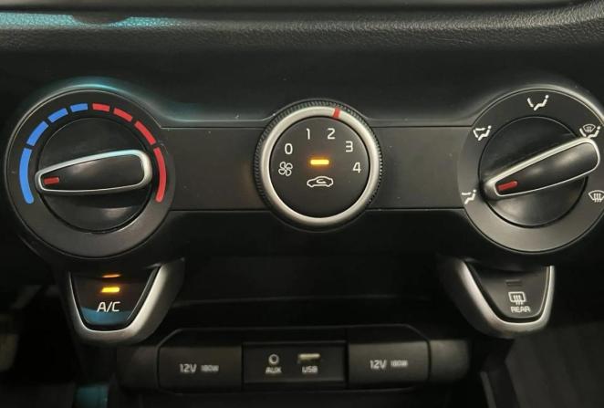 Kia Rio IV с пробегом 2020 года, цена 1 089 000 рублей, 145754 км, хэтчбек, Автокод Объявления