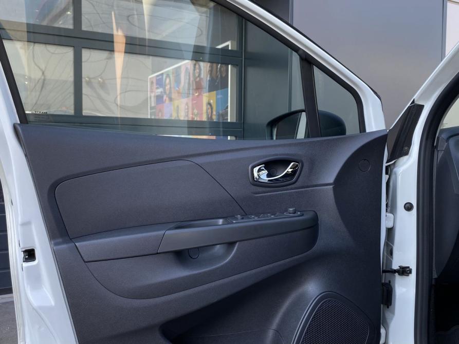 Renault Kaptur I Москва  - изображение 16