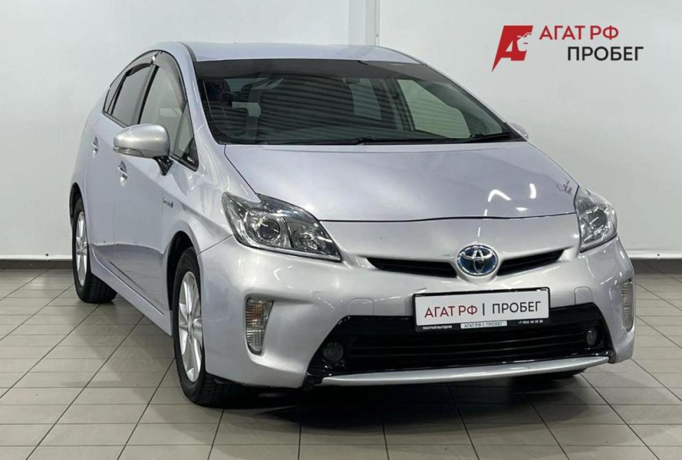 Toyota Prius III Рестайлинг (XW30) Астрахань  - изображение 3