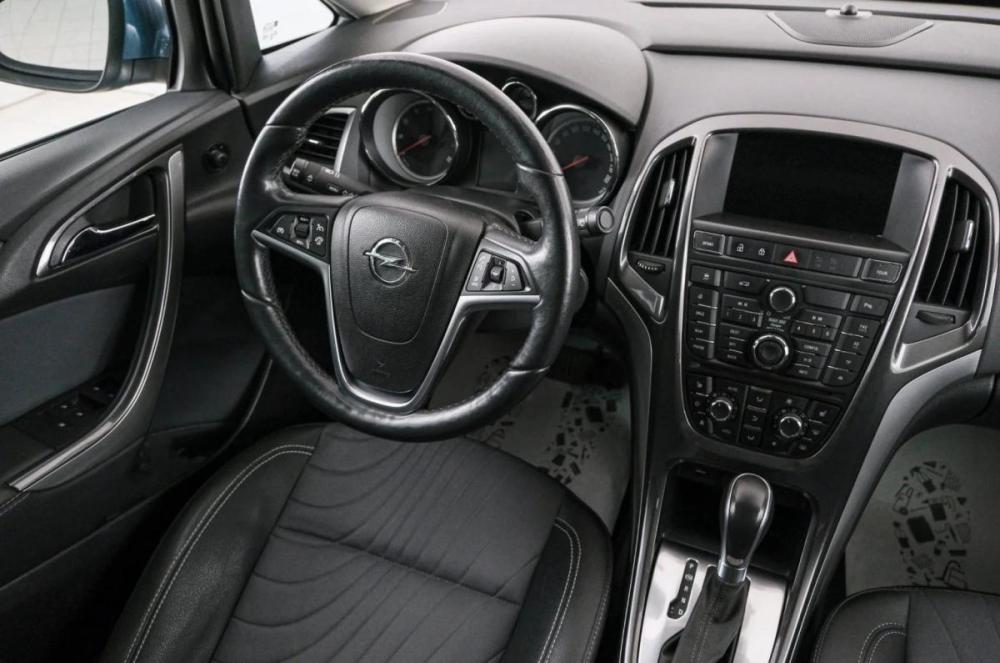 Opel Astra J Рестайлинг Красноярск  - изображение 10