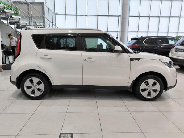 Kia Soul II Рестайлинг с пробегом 2016 года, цена 1 290 000 рублей, 136183 км, хэтчбек, Автокод Объявления