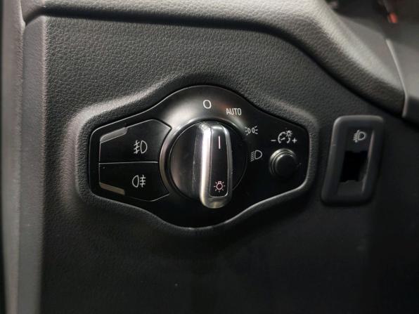 Audi Q5 I (8R) с пробегом 2011 года, цена 1 150 000 рублей, 318039 км, внедорожник, Автокод Объявления