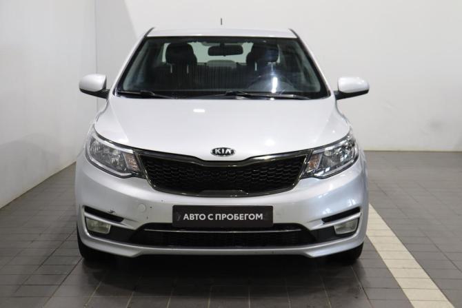 Kia Rio III Рестайлинг с пробегом 2017 года, цена 1 029 000 рублей, 105543 км, седан, Автокод Объявления