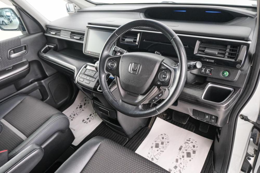 Honda Stepwgn V Красноярск  - изображение 9