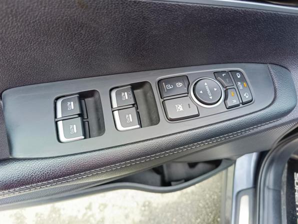 Kia Sorento III Prime Рестайлинг с пробегом 2019 года, цена 2 599 995 рублей, 140549 км, внедорожник, Автокод Объявления