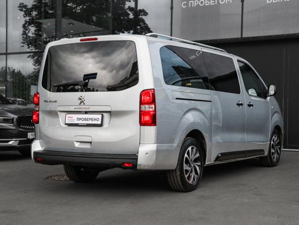 Peugeot Traveller I с пробегом 2020 года, цена 3 117 000 рублей, 91826 км, минивэн, Автокод Объявления