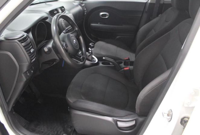 Kia Soul II Рестайлинг с пробегом 2018 года, цена 1 040 000 рублей, 310341 км, хэтчбек, Автокод Объявления