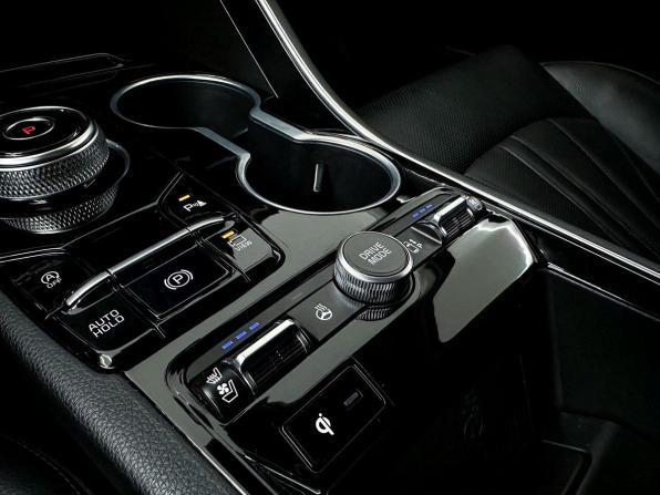Kia K5 III с пробегом 2020 года, цена 2 950 000 рублей, 112541 км, седан, Автокод Объявления
