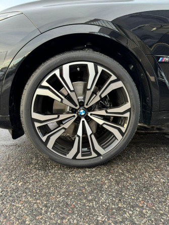 Новый BMW X7 I (G07) Рестайлинг 2024 года, цена 26 000 000 рублей, внедорожник, Автокод Объявления
