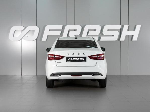 Lada (ВАЗ) Vesta I Рестайлинг (NG) с пробегом 2024 года, цена 1 359 000 рублей, 27479 км, седан, Автокод Объявления