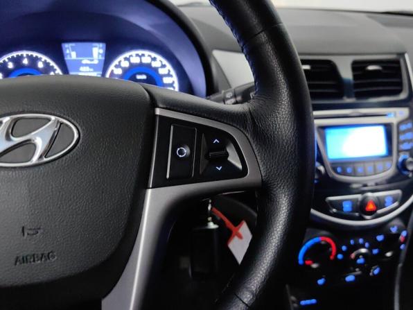 Hyundai Solaris I с пробегом 2011 года, цена 595 000 рублей, 204144 км, хэтчбек, Автокод Объявления
