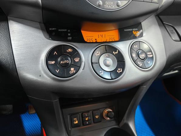 Toyota RAV4 III (XA30) с пробегом 2007 года, цена 1 230 000 рублей, 262274 км, внедорожник, Автокод Объявления