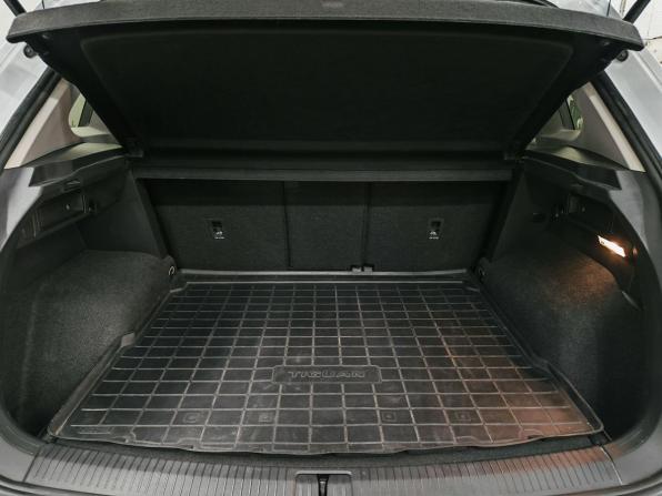 Volkswagen Tiguan II Рестайлинг с пробегом 2021 года, цена 2 493 000 рублей, 127280 км, внедорожник, Автокод Объявления