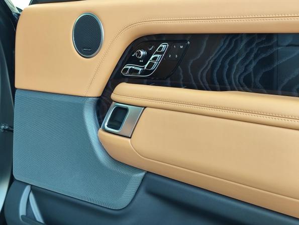 Land Rover Range Rover IV Рестайлинг с пробегом 2020 года, цена 7 850 000 рублей, 80601 км, внедорожник, Автокод Объявления