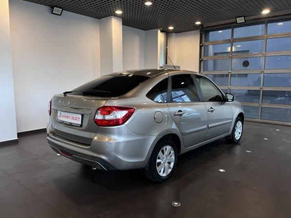 Lada (ВАЗ) Granta I Рестайлинг с пробегом 2019 года, цена 888 000 рублей, 75697 км, лифтбек, Автокод Объявления