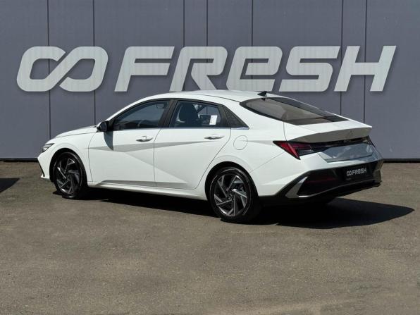 Hyundai Elantra VII (CN7) Рестайлинг с пробегом 2025 года, цена 2 930 000 рублей, 100 км, седан, Автокод Объявления