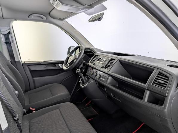 Volkswagen Caravelle T6 с пробегом 2019 года, цена 3 500 000 рублей, 96381 км, минивэн, Автокод Объявления