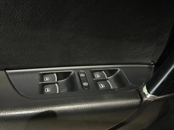 Volkswagen Touareg II Рестайлинг с пробегом 2015 года, цена 2 175 000 рублей, 208366 км, внедорожник, Автокод Объявления