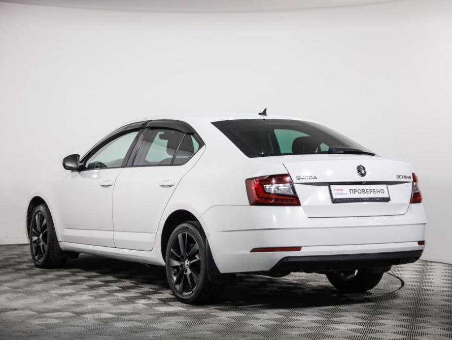 Skoda Octavia III (A7) Рестайлинг Санкт-Петербург  - изображение 8