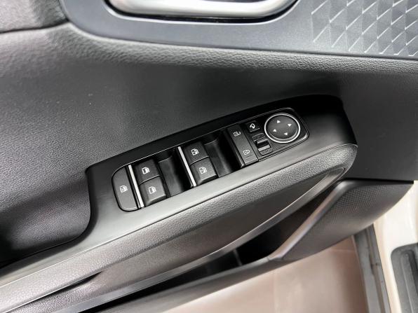 Kia Soul III с пробегом 2021 года, цена 2 295 000 рублей, 41371 км, хэтчбек, Автокод Объявления
