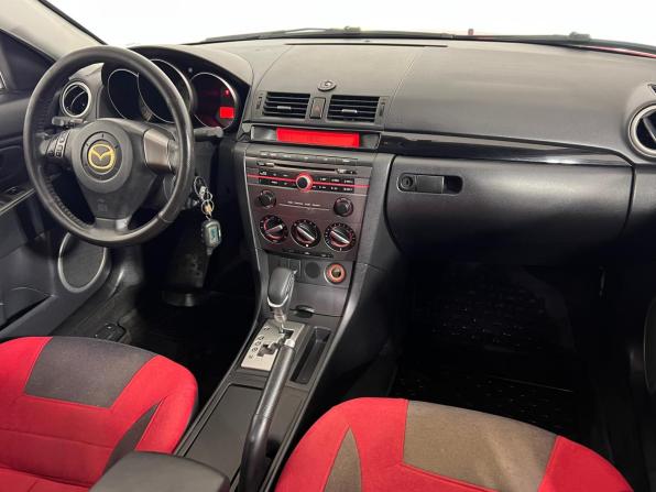 Mazda 3 I (BK) Рестайлинг с пробегом 2007 года, цена 597 000 рублей, 185959 км, седан, Автокод Объявления