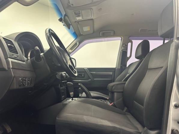 Mitsubishi Pajero IV Рестайлинг 1 с пробегом 2011 года, цена 1 619 000 рублей, 291000 км, внедорожник, Автокод Объявления