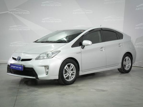 Toyota Prius III Рестайлинг (XW30) с пробегом 2013 года, цена 1 170 000 рублей, 180984 км, лифтбек, Автокод Объявления