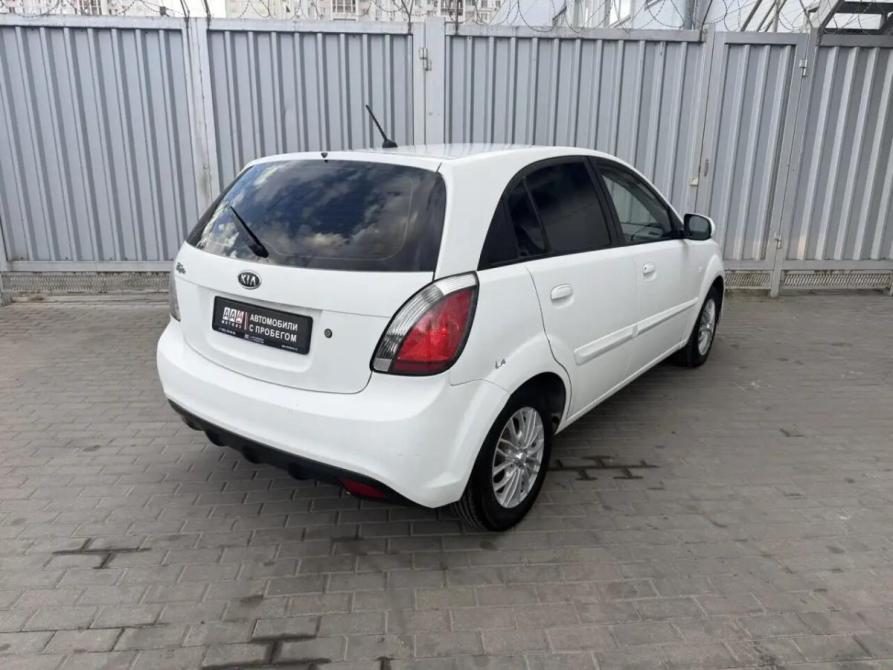 Kia Rio II Рестайлинг Ростов-на-Дону  - изображение 5