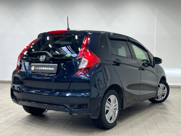 Honda Fit III Рестайлинг с пробегом 2019 года, цена 1 199 000 рублей, 82000 км, хэтчбек, Автокод Объявления