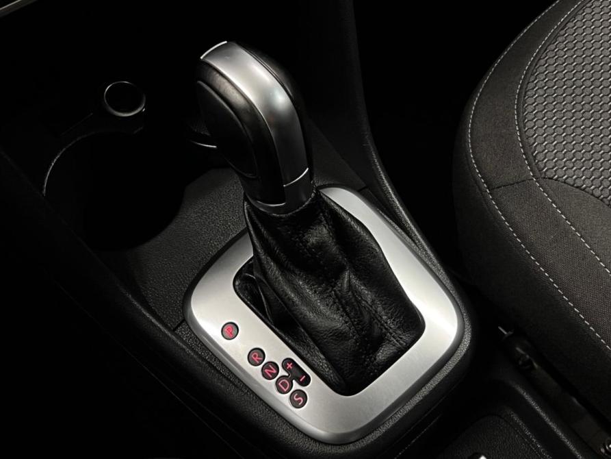 Volkswagen Polo V Рестайлинг Санкт-Петербург  - изображение 14