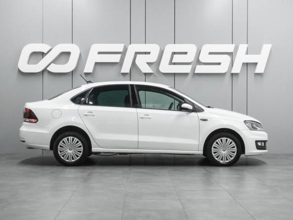 Volkswagen Polo V Рестайлинг с пробегом 2019 года, цена 1 299 000 рублей, 78182 км, седан, Автокод Объявления
