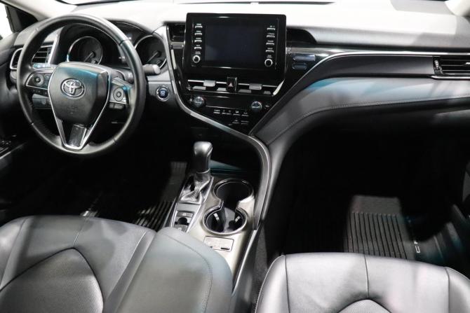 Toyota Camry VIII (XV70) Рестайлинг с пробегом 2021 года, цена 2 375 000 рублей, 111789 км, седан, Автокод Объявления