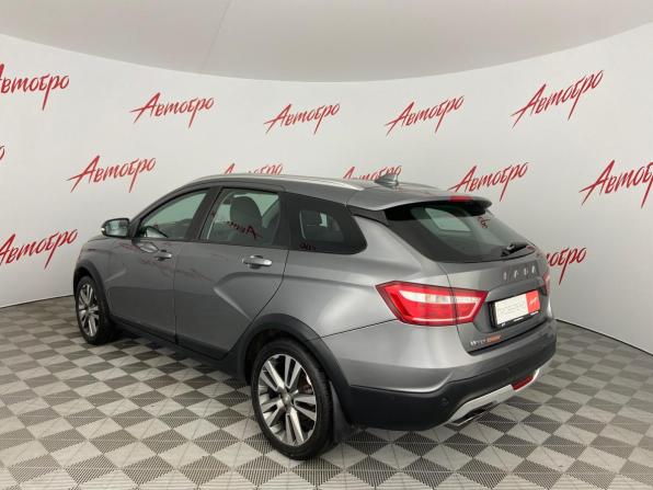 Lada (ВАЗ) Vesta I с пробегом 2017 года, цена 1 075 000 рублей, 125842 км, универсал, Автокод Объявления