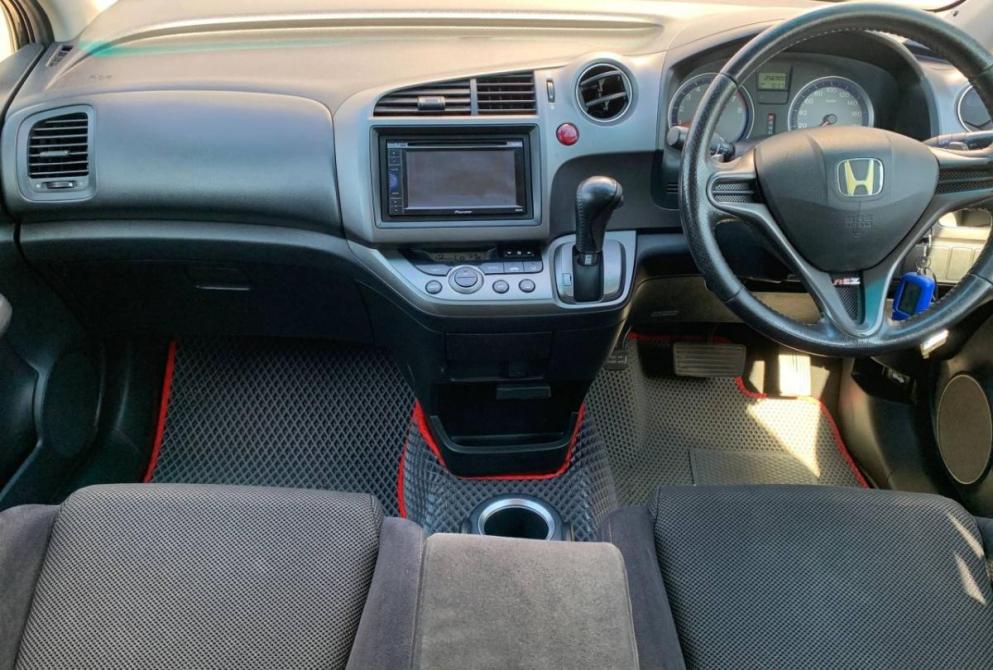 Honda Stream II Красноярск  - изображение 13