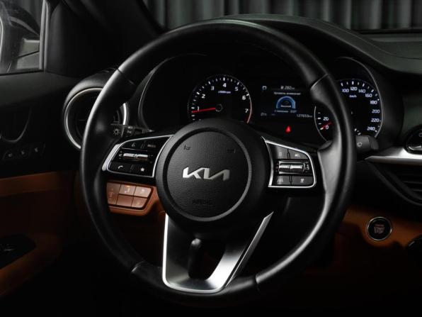 Kia Cerato IV Рестайлинг с пробегом 2021 года, цена 2 079 000 рублей, 127653 км, седан, Автокод Объявления
