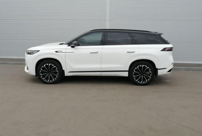 Jaecoo J8 с пробегом 2024 года, цена 3 600 000 рублей, 32007 км, внедорожник, Автокод Объявления