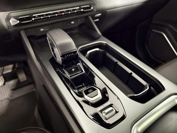 Geely Okavango I Рестайлинг с пробегом 2024 года, цена 2 649 000 рублей, 74000 км, внедорожник, Автокод Объявления