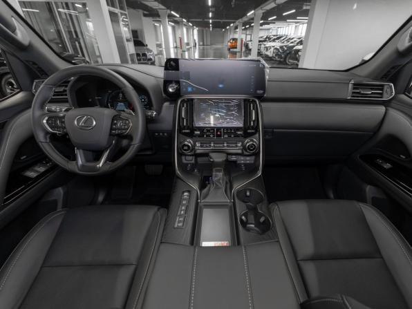 Lexus LX IV с пробегом 2026 года, цена 17 850 000 рублей, 11 км, внедорожник, Автокод Объявления