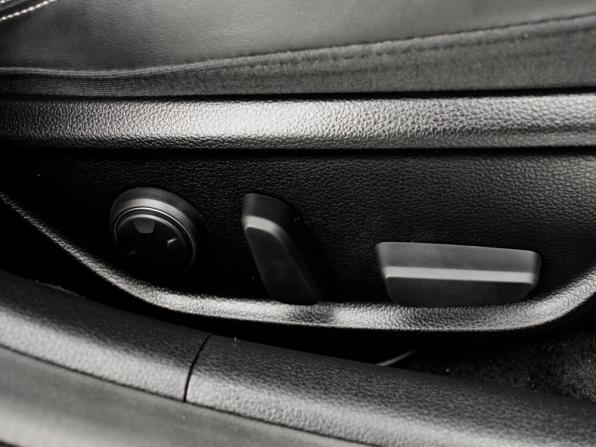 Genesis G70 I с пробегом 2018 года, цена 2 350 000 рублей, 57790 км, седан, Автокод Объявления