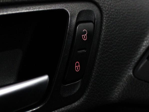 Volkswagen Tiguan I Рестайлинг с пробегом 2012 года, цена 1 049 000 рублей, 240500 км, внедорожник, Автокод Объявления