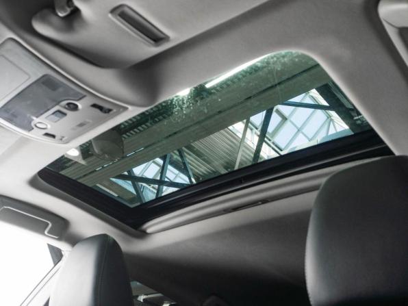 Lexus ES VI с пробегом 2013 года, цена 2 230 554 рубля, 120532 км, седан, Автокод Объявления