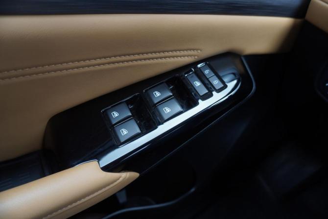 Changan Hunter Plus с пробегом 2024 года, цена 3 150 000 рублей, 2500 км, пикап, Автокод Объявления