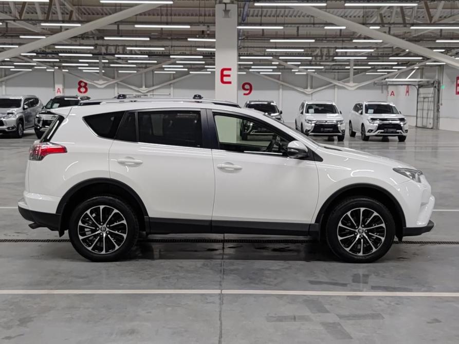 Toyota RAV4 IV (XA40) Рестайлинг Казань  - изображение 5