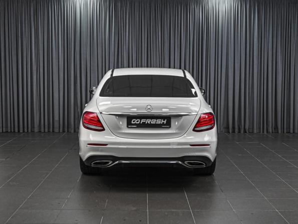 Mercedes-Benz E-Класс V (W213 S213 C238) с пробегом 2019 года, цена 3 098 000 рублей, 107979 км, седан, Автокод Объявления
