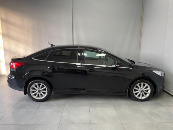 Ford Focus III Рестайлинг с пробегом 2018 года, цена 1 086 000 рублей, 105725 км, седан, Автокод Объявления